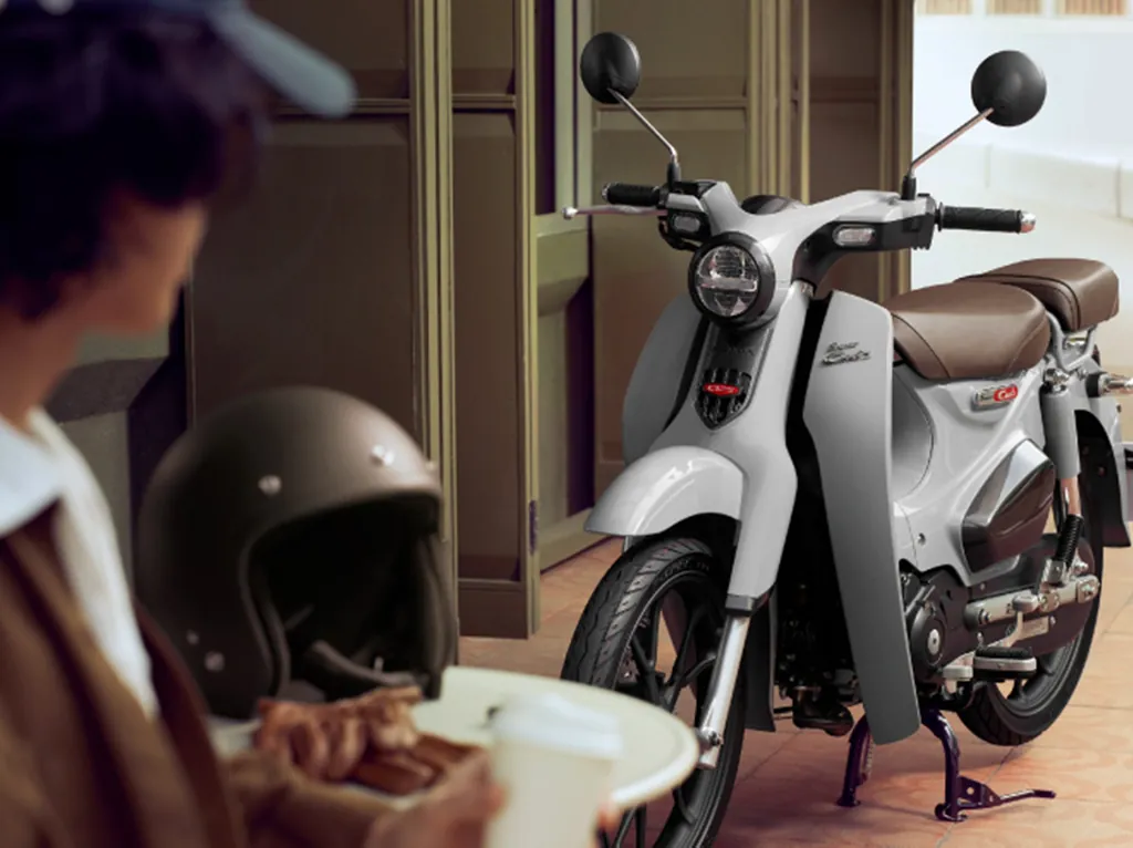 Honda Super Cub photo 3