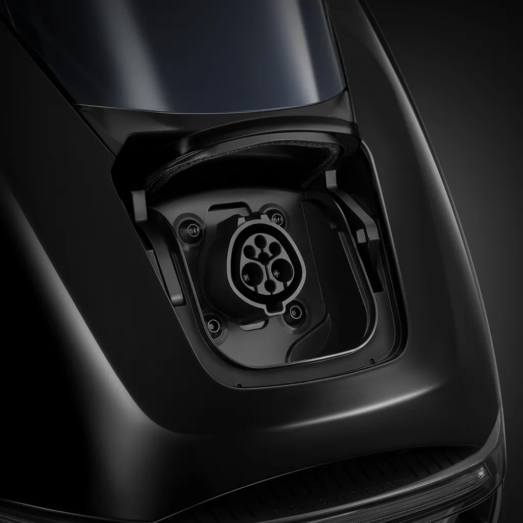 Honda UC3 photo 7