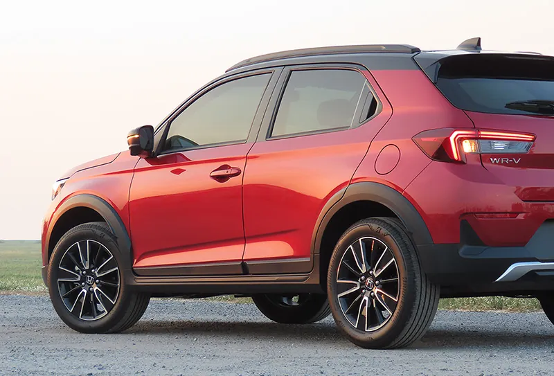 Honda WR-V photo 2