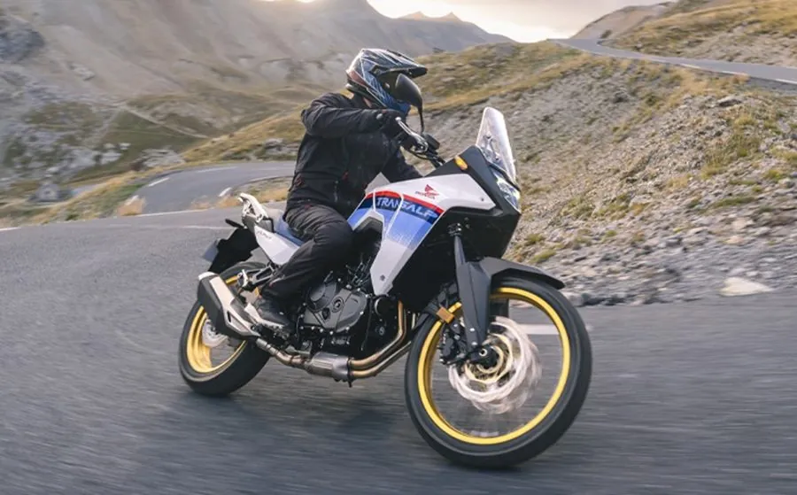 Honda XL750 Transalp photo 6