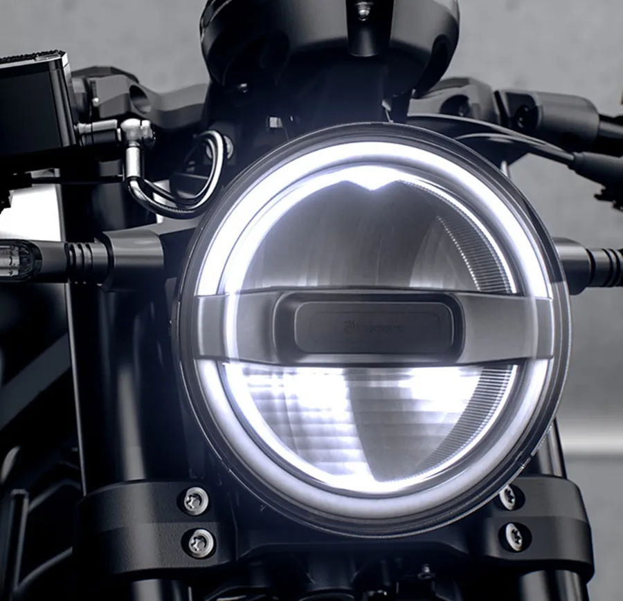 Husqvarna Naked photo 7