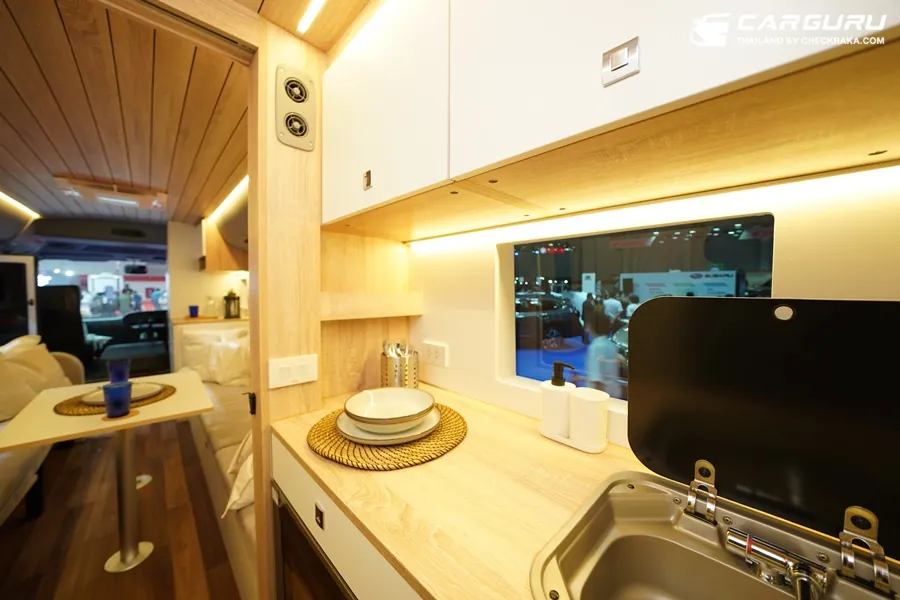 Hyundai County photo 6