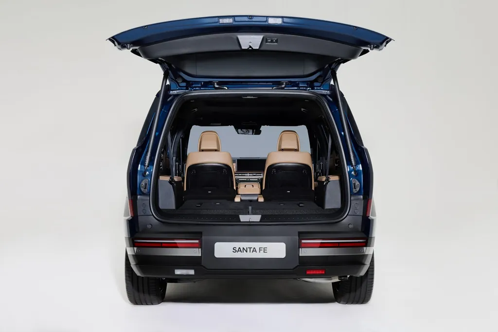 Hyundai Santa Fe photo 4