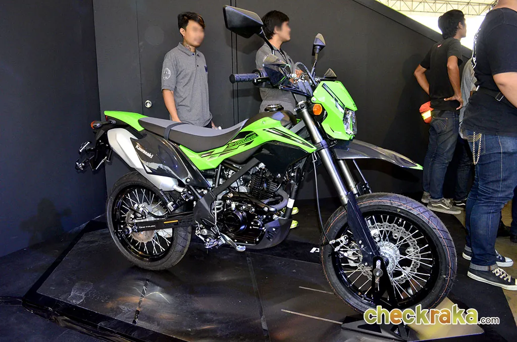 Kawasaki D Tracker photo 7