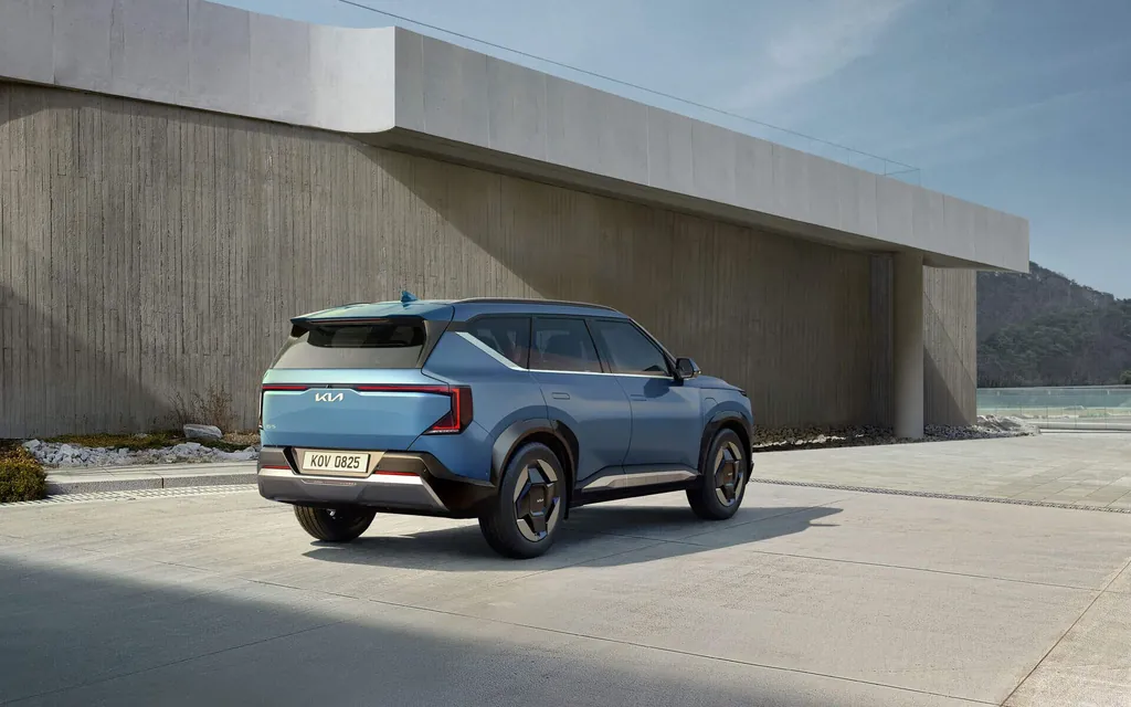 Kia EV5 photo 6
