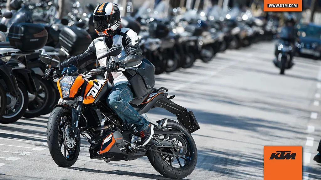 Ktm 200 photo 2