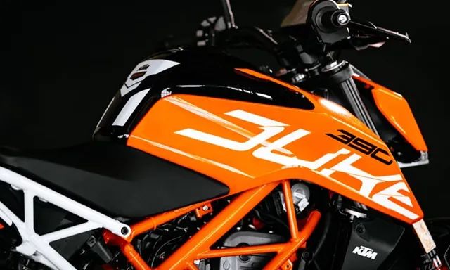 Ktm 390 photo 6