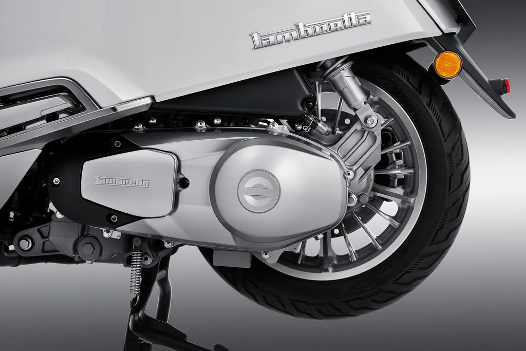 Lambretta J photo 7