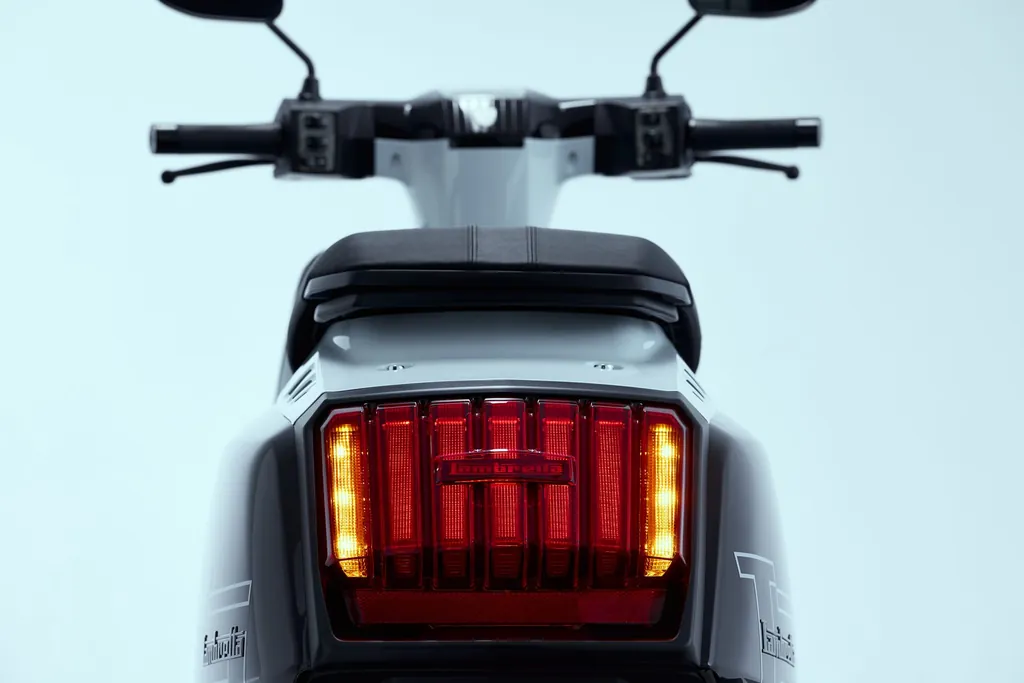 Lambretta X photo 2