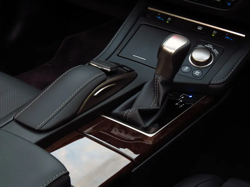 Lexus Es photo 4