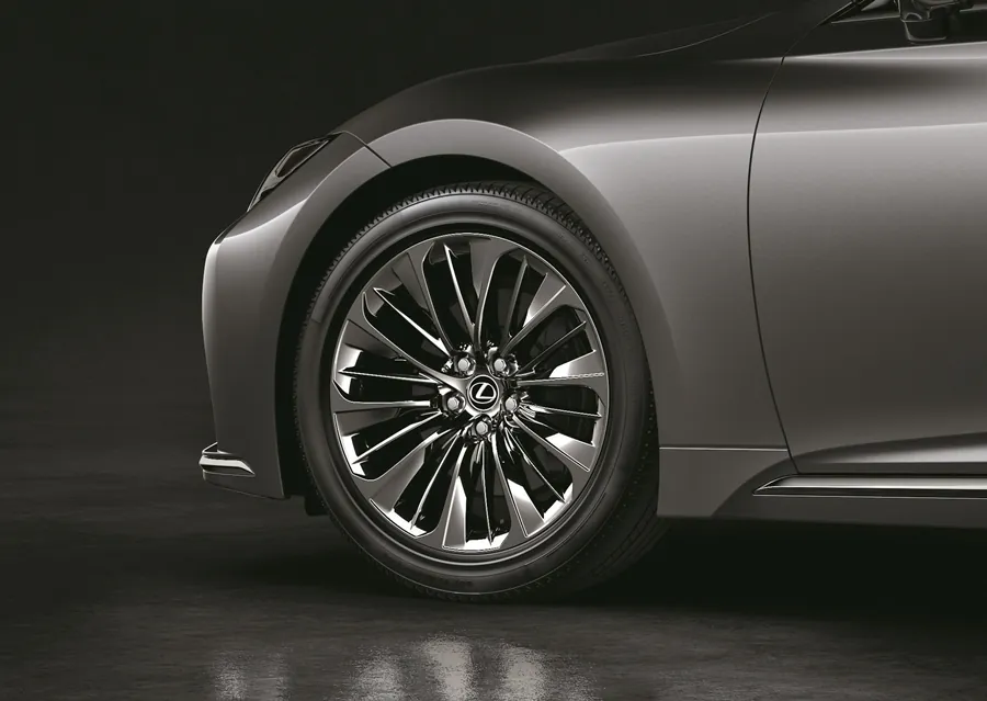 Lexus Ls photo 3