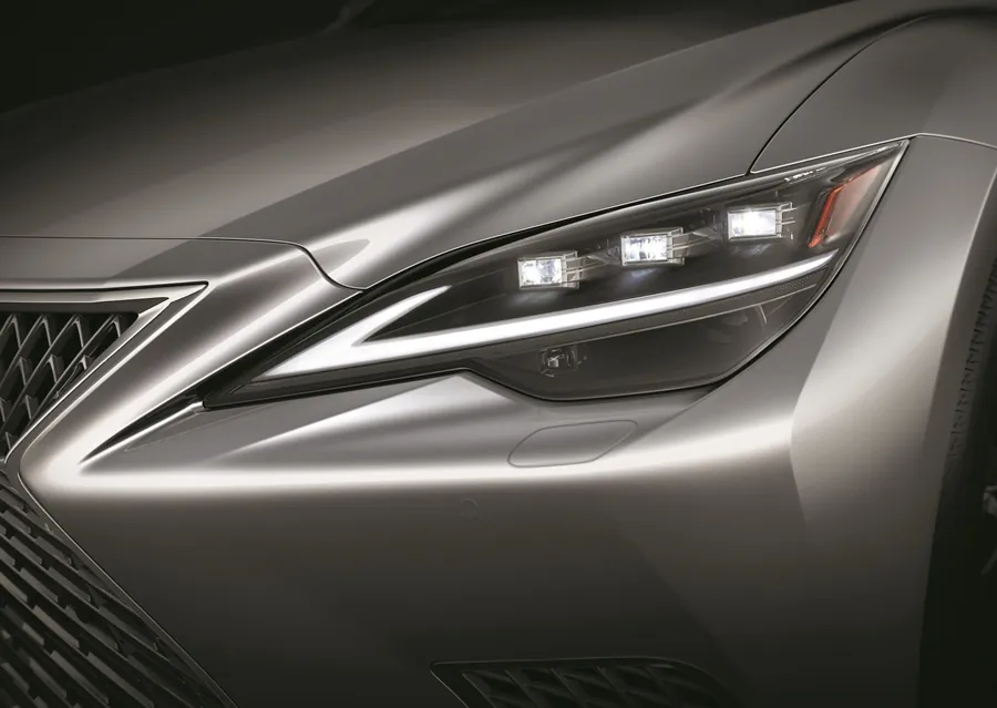 Lexus Ls photo 4