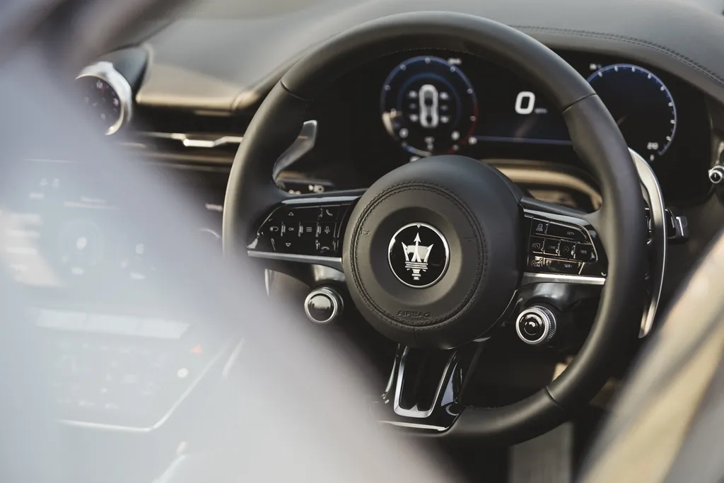Maserati Granturismo photo 6
