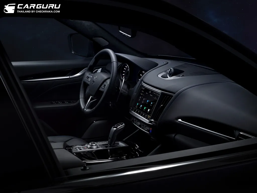 Maserati Levante photo 6