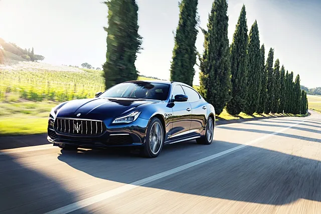 Maserati Quattroporte photo 5