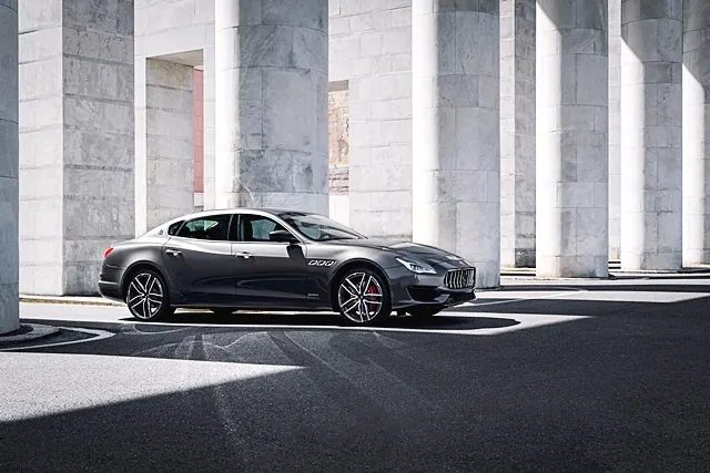 Maserati Quattroporte photo 7