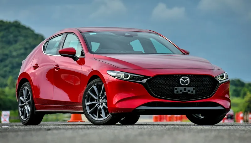 Mazda 3 photo 4