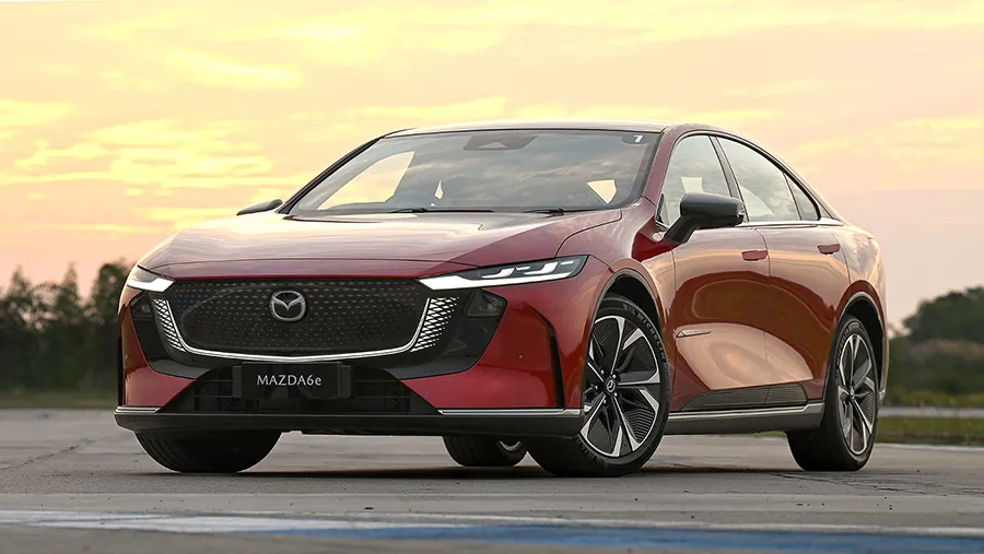 Mazda 6E photo 2