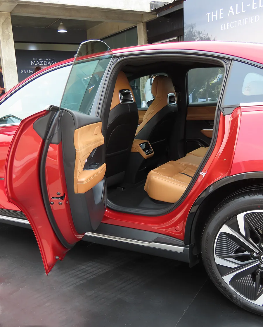 Mazda 6E photo 7