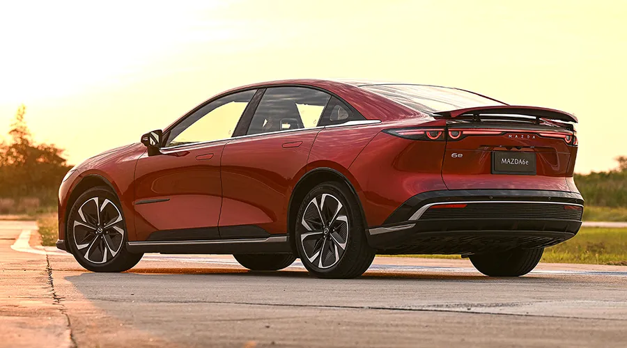 Mazda 6E photo 4