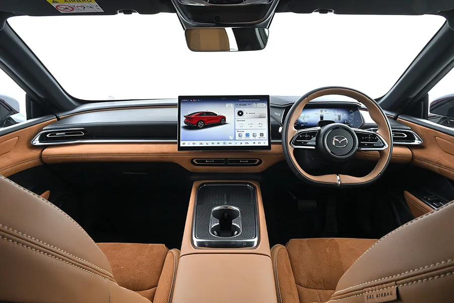 Mazda 6E photo 10