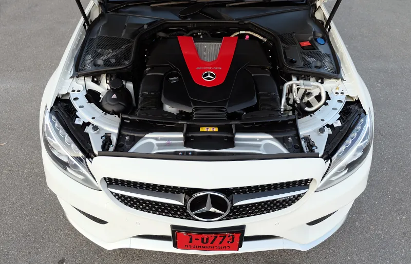 Mercedes AMG C43 4matic photo 4