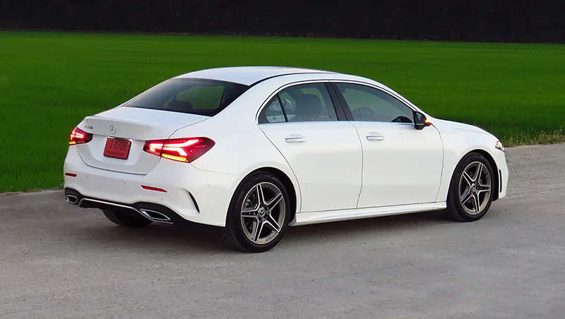 Mercedes-Benz A Class photo 4