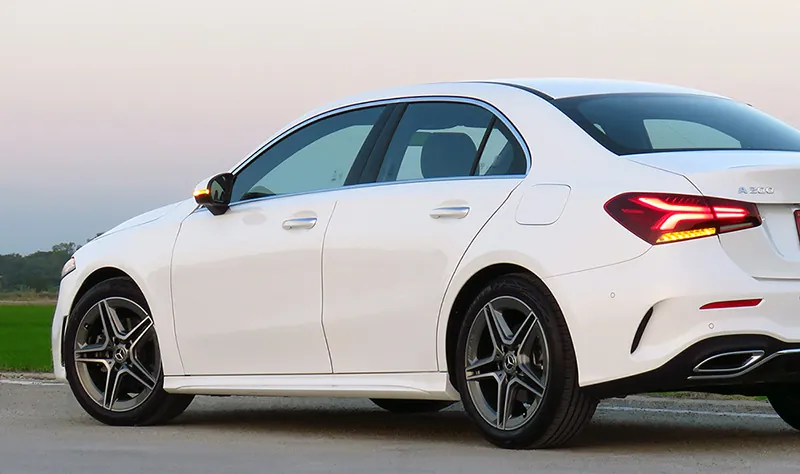 Mercedes-Benz A Class photo 2