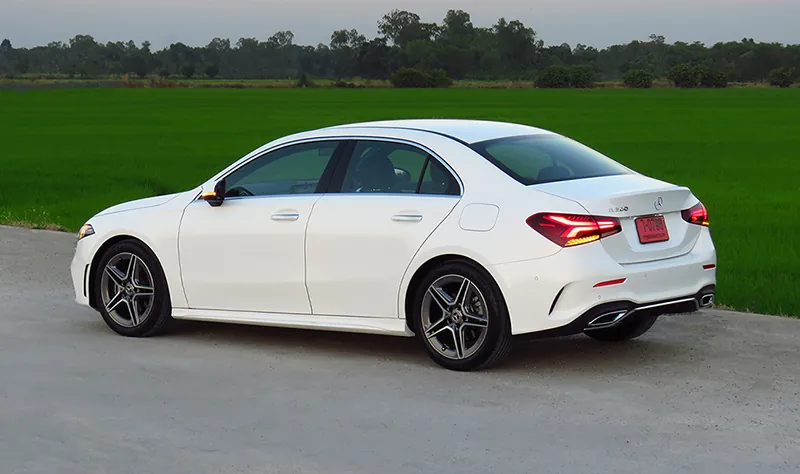Mercedes-Benz A Class photo 6
