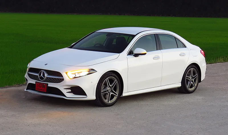 Mercedes-Benz A Class photo 3
