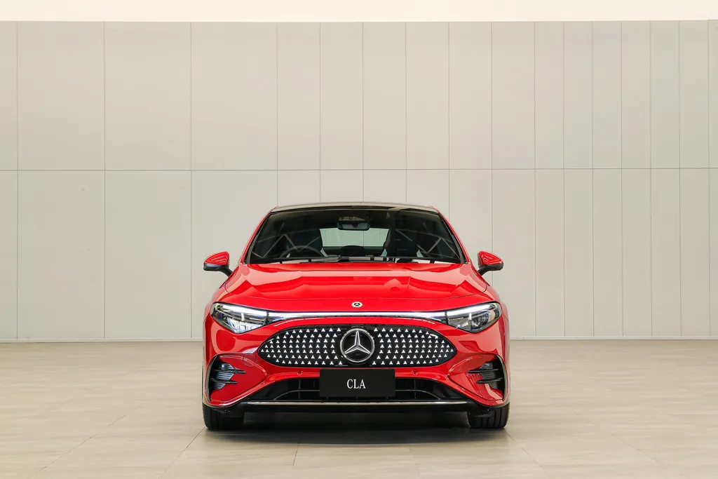 Mercedes-Benz Cla Class photo 5