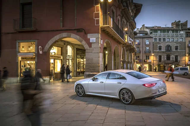 Mercedes-Benz Cls Class photo 8