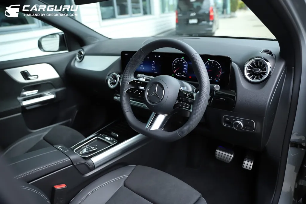 Mercedes-Benz Gla Class photo 10
