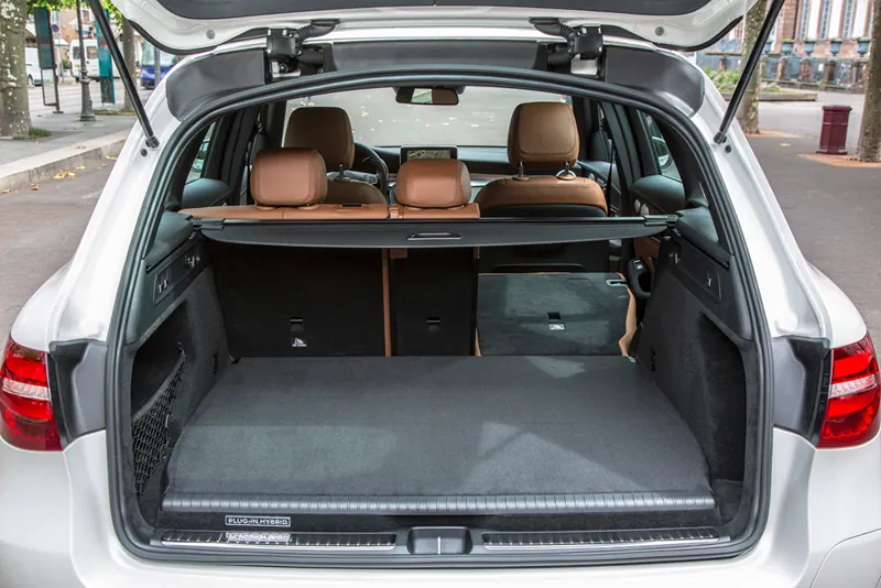 Mercedes-Benz Glc Class photo 2