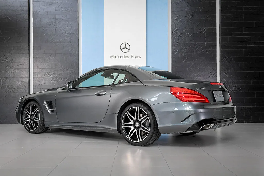 Mercedes-Benz Sl Class photo 3