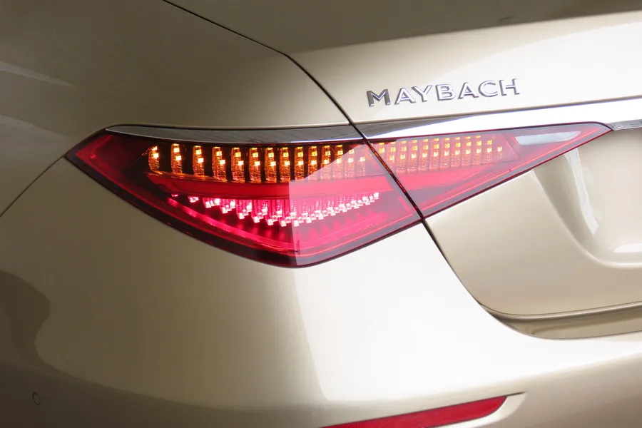 Mercedes Maybach S580E Premium photo 9