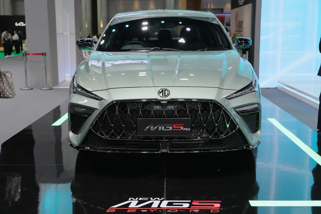 MG 5 photo 2