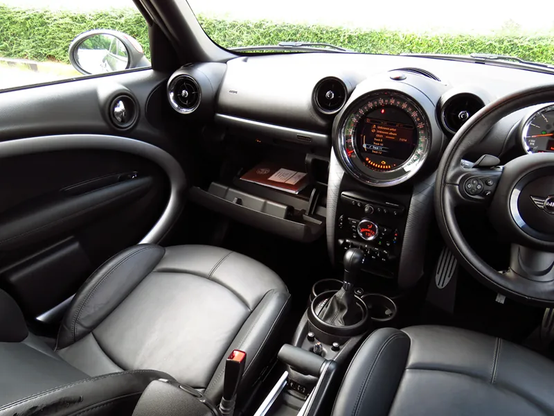 Mini Countryman Cooper Sd photo 9