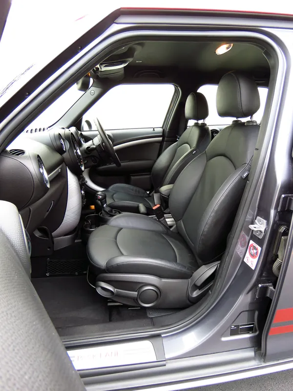 Mini Countryman Cooper Sd photo 3