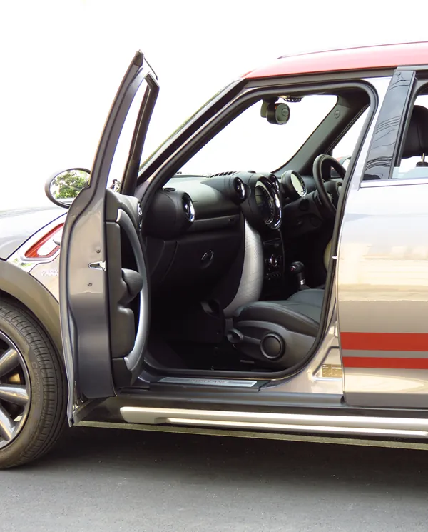 Mini Countryman Cooper Sd photo 2