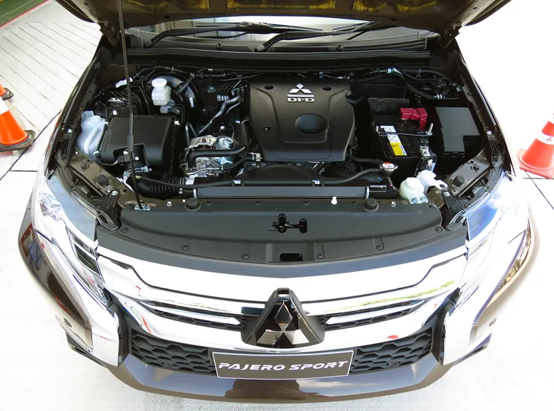 Mitsubishi Pajero Sport photo 8