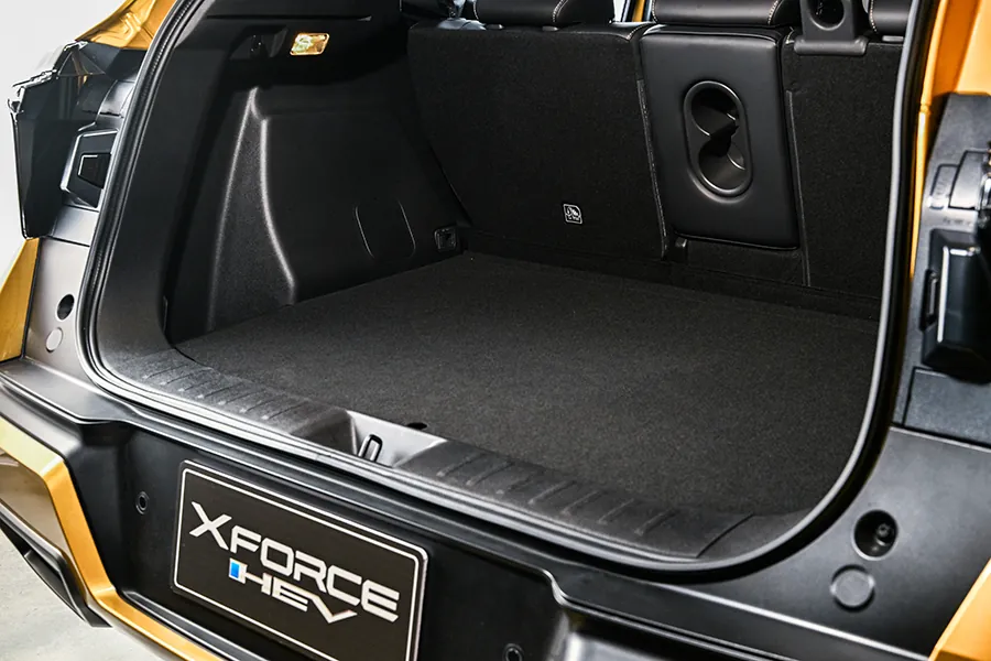 Mitsubishi Xforce photo 10