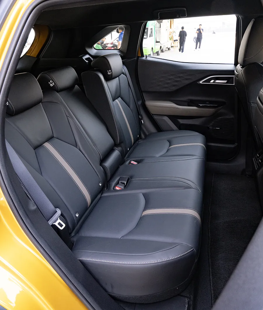 Mitsubishi Xforce photo 9