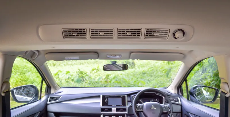 Mitsubishi Xpander photo 11