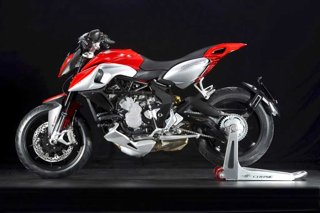 Mv Agusta Rivale 800 photo 4