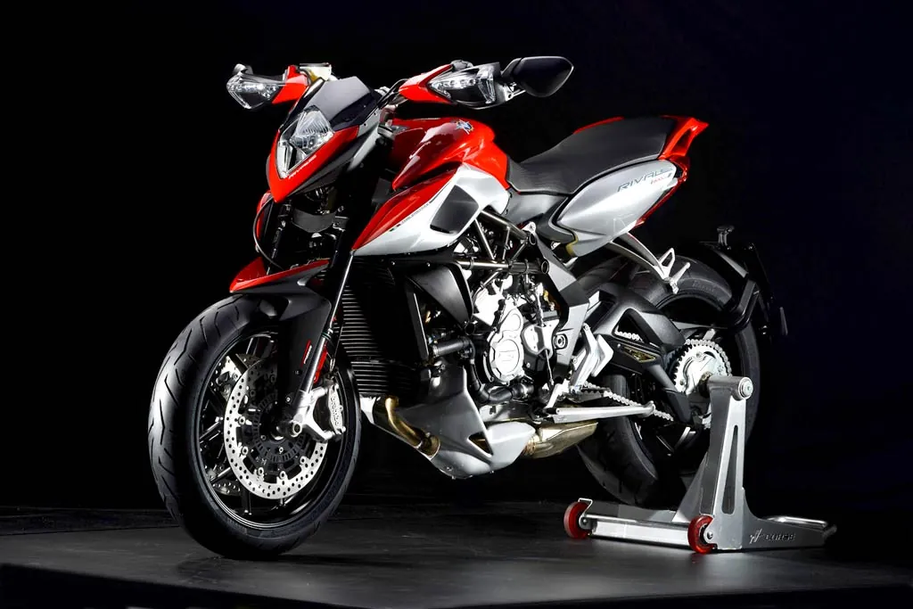 Mv Agusta Rivale 800 photo 3