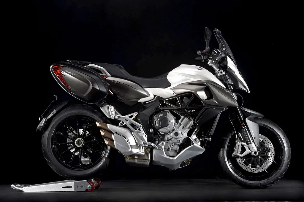 Mv Agusta Stradale 800 photo 2