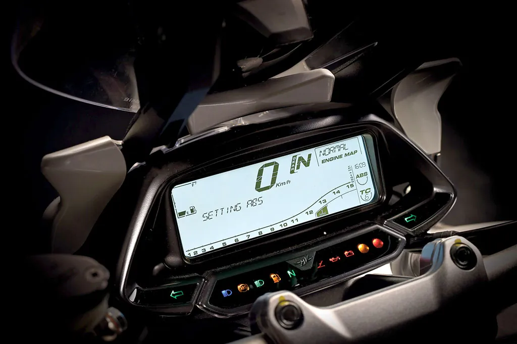 Mv Agusta Stradale 800 photo 8