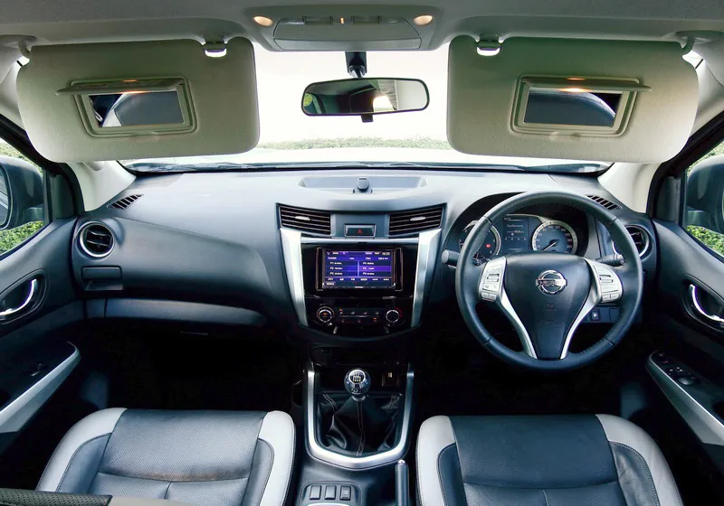 Nissan Navara El photo 12