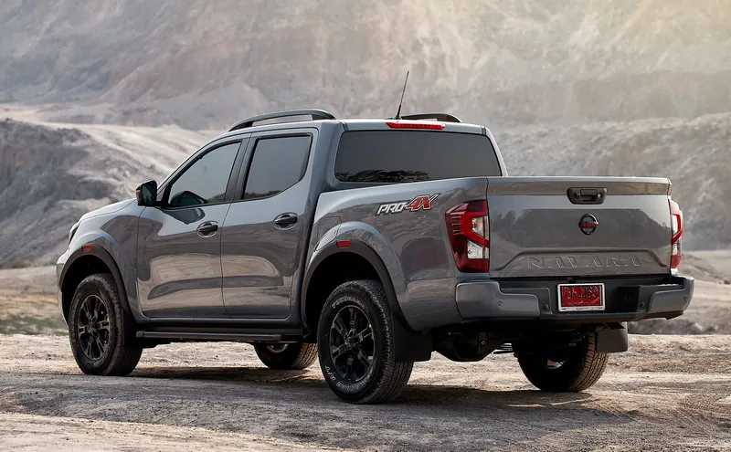 Nissan Navara Pro 4X photo 8